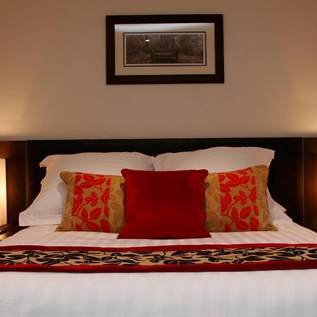 Encore Apartments باثورست الغرفة الصورة